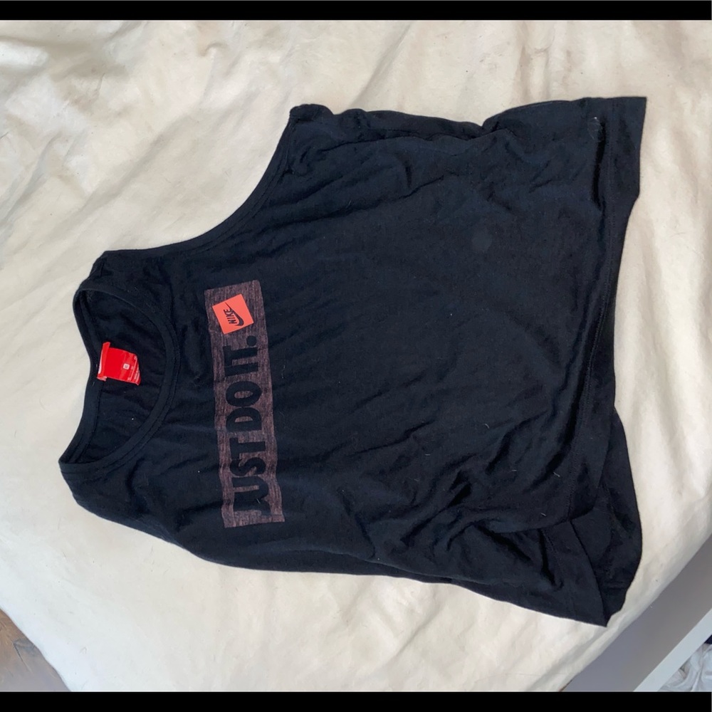Nike tank